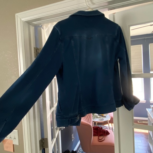 Jean jacket - Picture 3 of 3